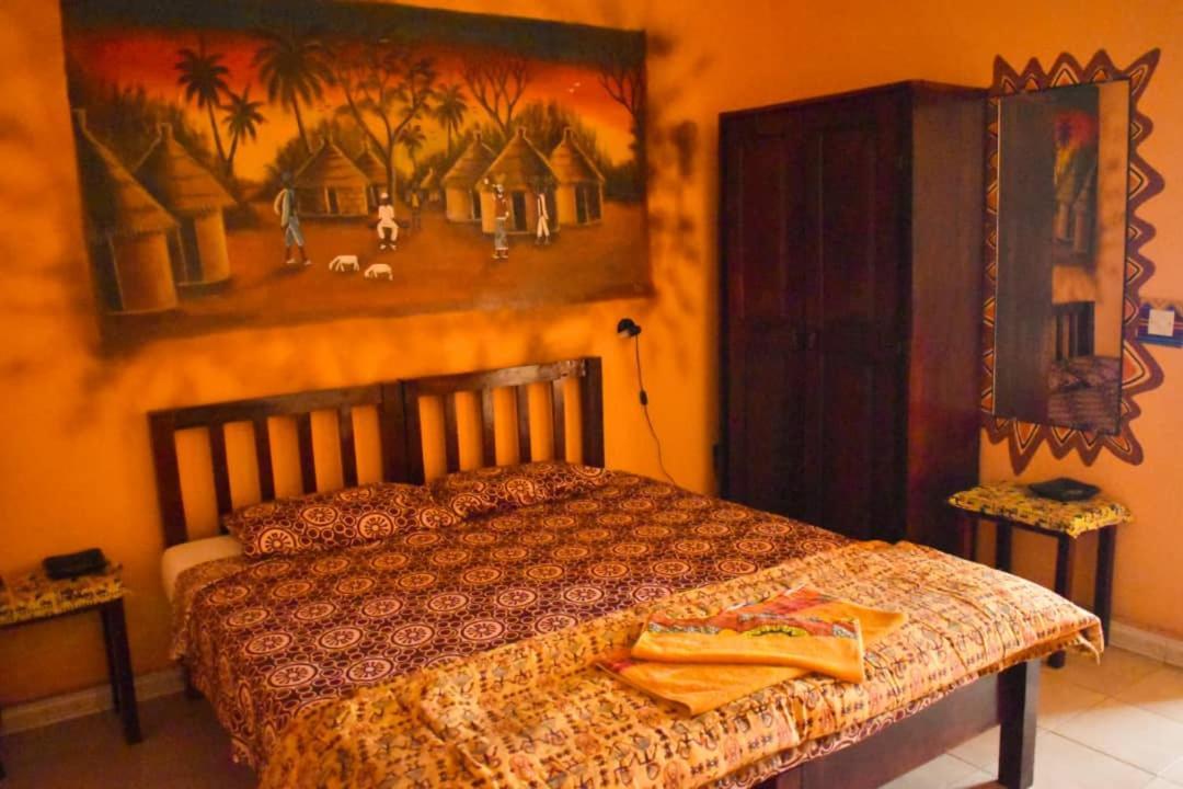 Casa Hotel Sinkiling Gambia 세레쿤다 외부 사진