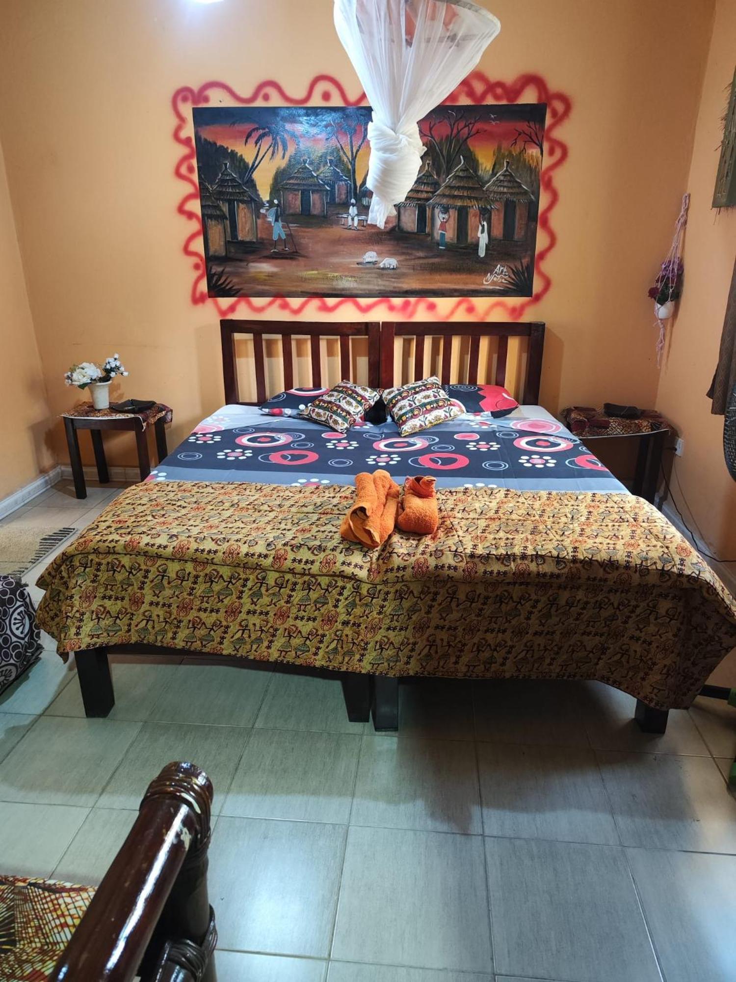 Casa Hotel Sinkiling Gambia 세레쿤다 외부 사진